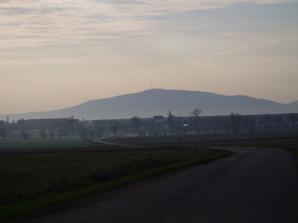 Widok na Ślężę Ślęża